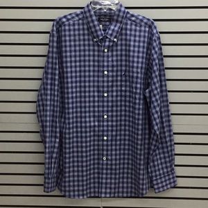 NAUTICAL NWT XL WRINKLE FREE BUTTON DOWN SHIRT